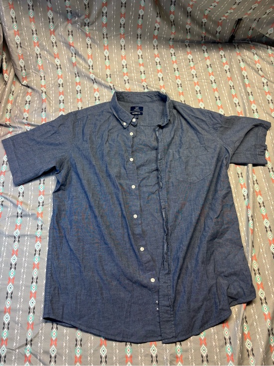 George Other - 💢George Short-Sleeve Button-Down Shirt in Chambray Blue